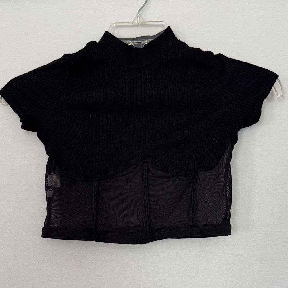 Black Ribbed Crop Top - Picture 2 of 3